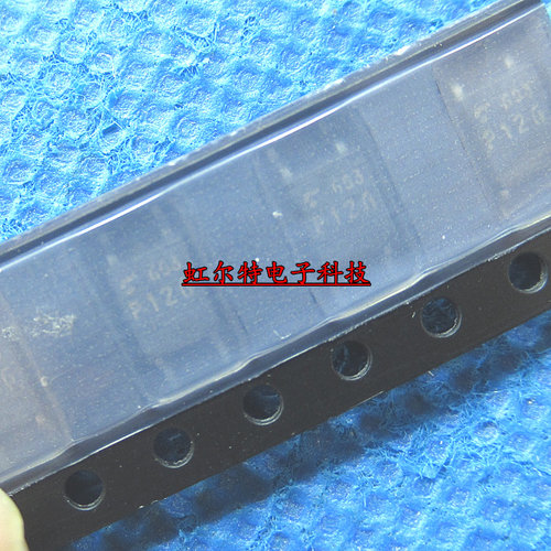 贴片光电耦合器 P126 TLP126 SOP-4 4脚 光耦 交流输入 现货