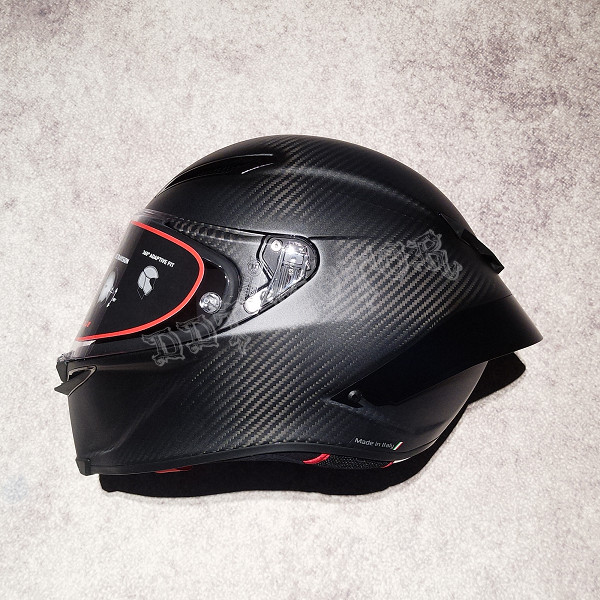 ddt意大利正品agv pista gprr素色亮黑碳纤维哑光亚黑机赛车头盔