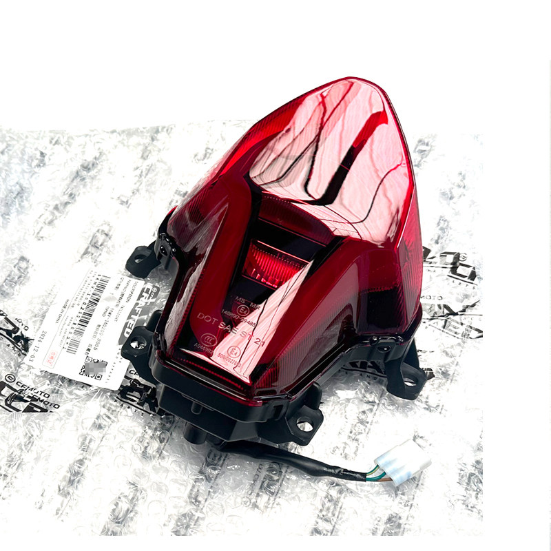 CFMOTO春风250sr后尾灯 原厂my22单摇臂制动警示灯泡摩托车刹车灯