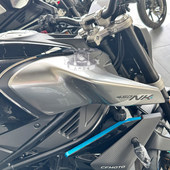 CFMOTO春风450nk油箱前护板 原厂配件侧板导流罩装 饰罩摩托车外壳