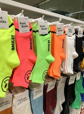 韩国东大门进口POINT荧光色空心笑脸6色女中筒袜四季可穿简约紧口