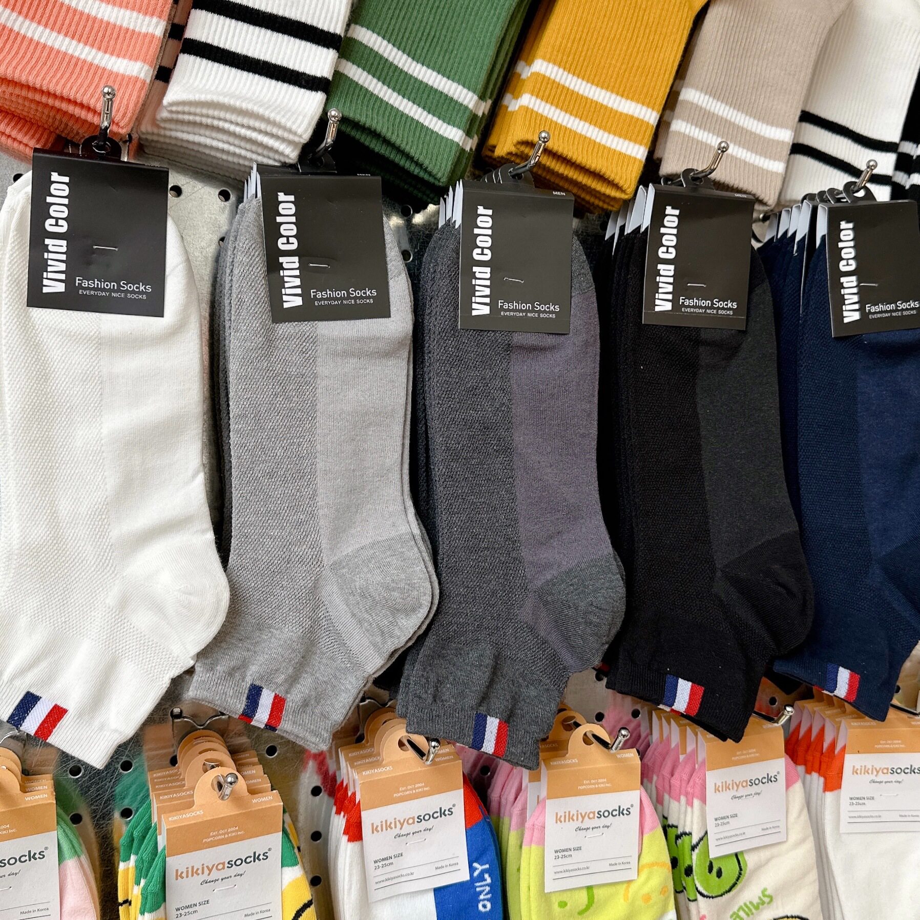 韩国袜子男士东大门春夏纯色简约商务短袜短筒网眼薄款红蓝彩色标