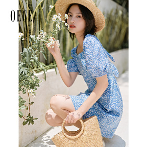 Oece夏装新款女装 清新治愈蓝色小碎花复古方领泡泡袖连衣裙
