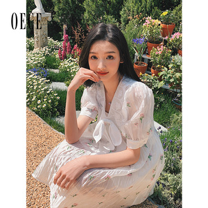 Oece碎花连衣裙春夏新款女韩系春装法式裙子复古裙