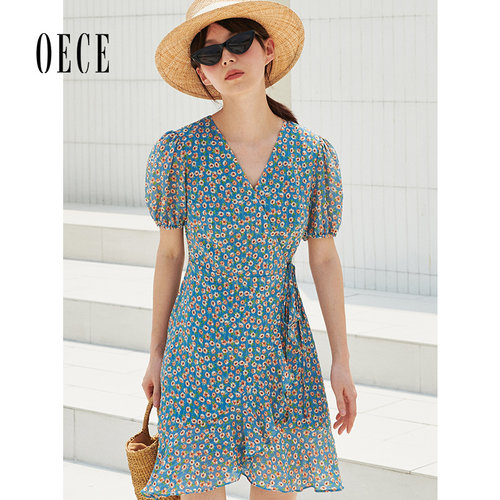 Oece夏装新款女装 复古优雅小碎花连衣裙V领女神范裙子