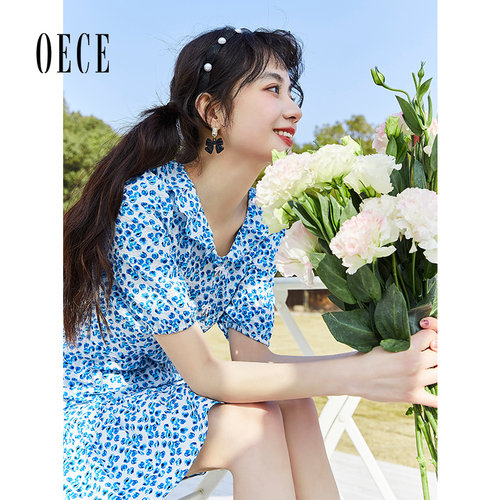 Oece气质碎花连衣裙春夏新款女春季法式优雅小众设计感连衣裙裙子