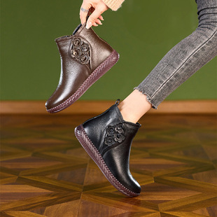 真皮短靴女加绒保暖舒适平跟防滑软底百搭复古棉靴马丁靴冬天棉鞋