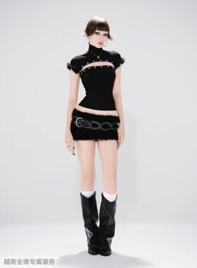 越十年越南小众ninisesi新款性感辣妹拼接上衣毛毛短裙套装