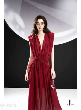 越十年越南小众jadeite新款优雅立体雪纺V领无袖连衣长裙