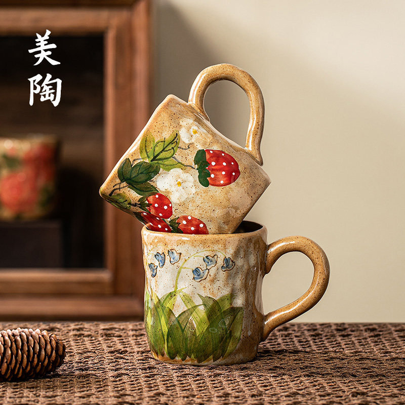 景德镇陶瓷杯美陶手绘草莓玫瑰马克杯咖啡杯家用水杯釉下彩伴手礼