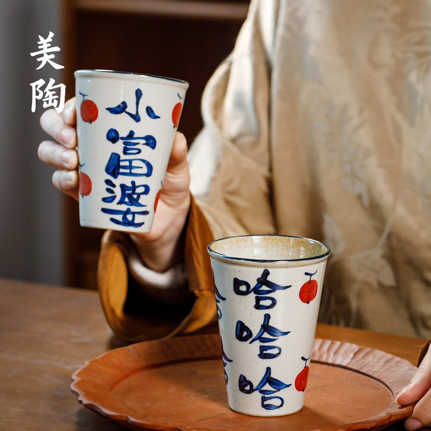 景德镇复古手绘可乐粗陶马克杯图片