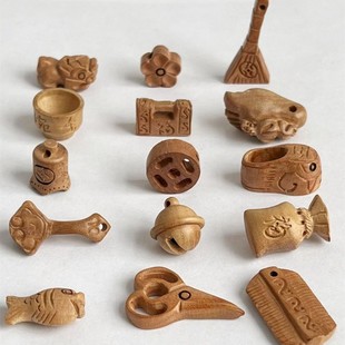 桃木精工雕刻刀剑斧如意小配件宝宝红绳手链脚链  DIY吊坠饰品