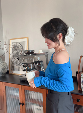 显白蓝色~HOLDER斜肩长袖纯色直筒T恤女简约显瘦百搭性感露肩上衣