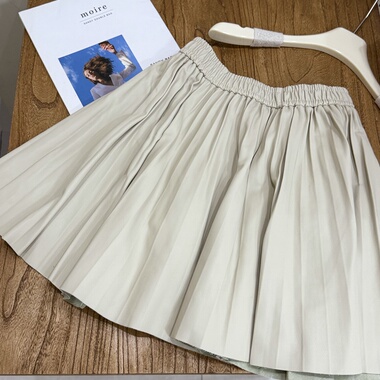 特价皮裙四季青韩版设计感松紧腰半身裙显瘦百搭A字裙白色短裙