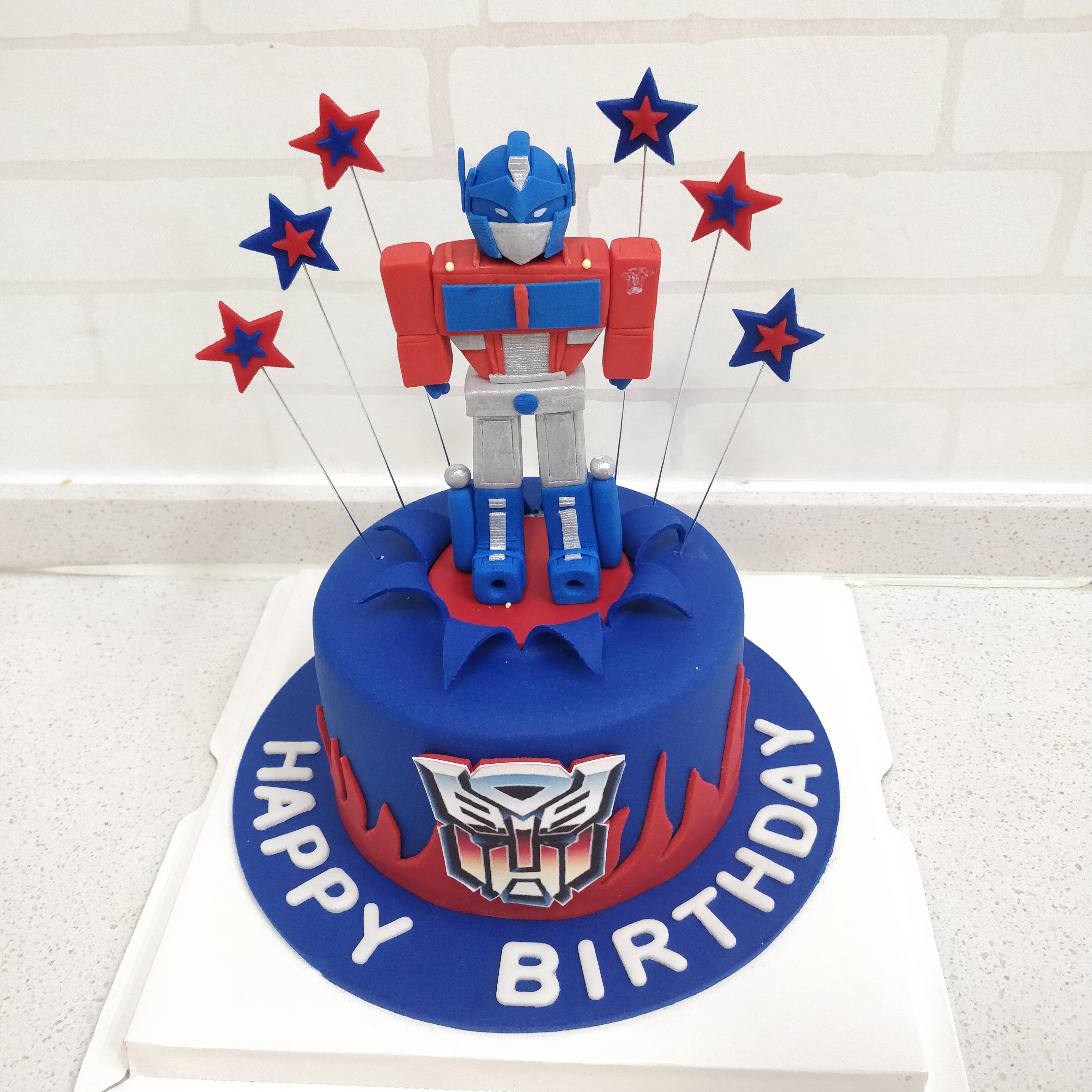北京同城配送男孩变形金刚擎天柱大黄蜂铠甲勇士奥特曼生日蛋糕