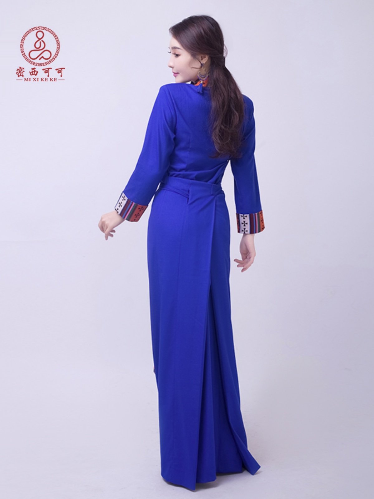 博西藏民族风演出服西藏新款服藏服饰服藏族服装式萨拉女藏拉装