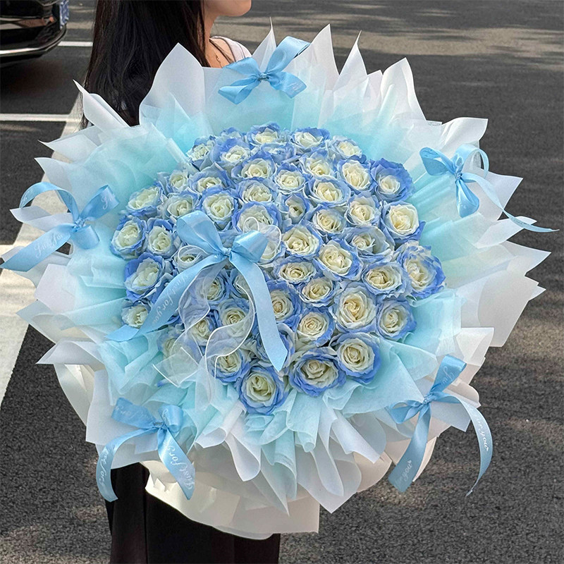 郑州碎冰蓝玫瑰绣球桔梗鲜花速递同城平顶山洛阳配送女友生日花束