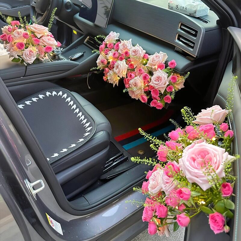全国副驾驶车门布置鲜花速递同城送女友表白求婚惊喜礼物花店