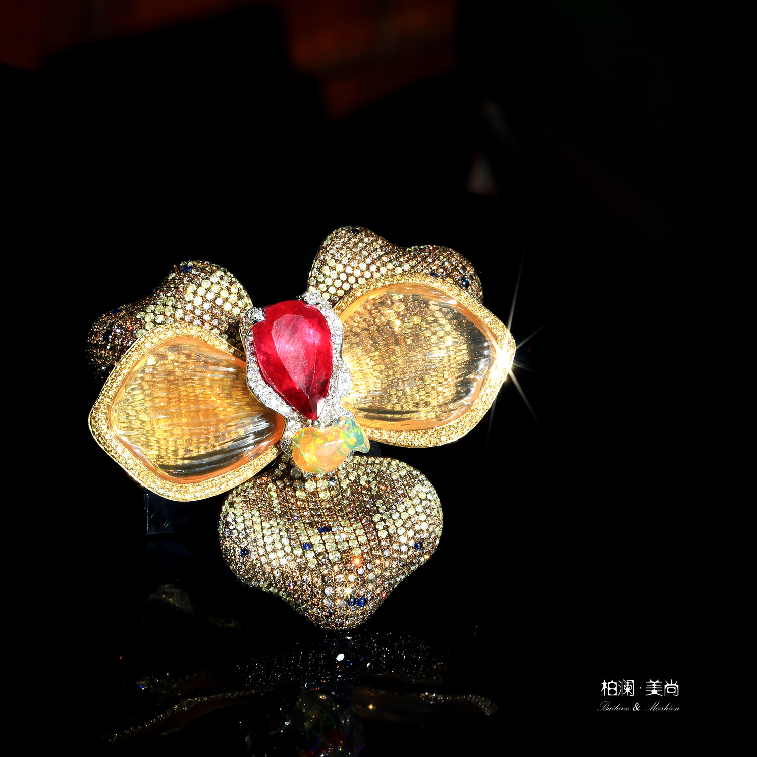 柏澜美尚胸针吊坠迷迭蝴蝶兰