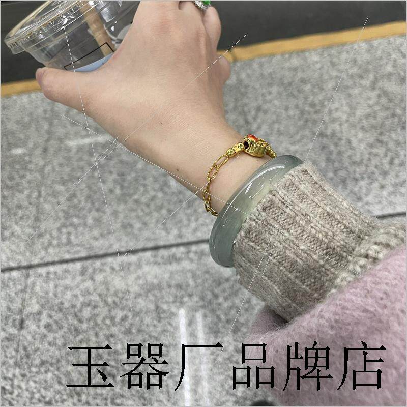 缅甸翡翠手镯女冰种飘绿正圈玉镯子飘花玻璃种处理通透贵妃镯证书