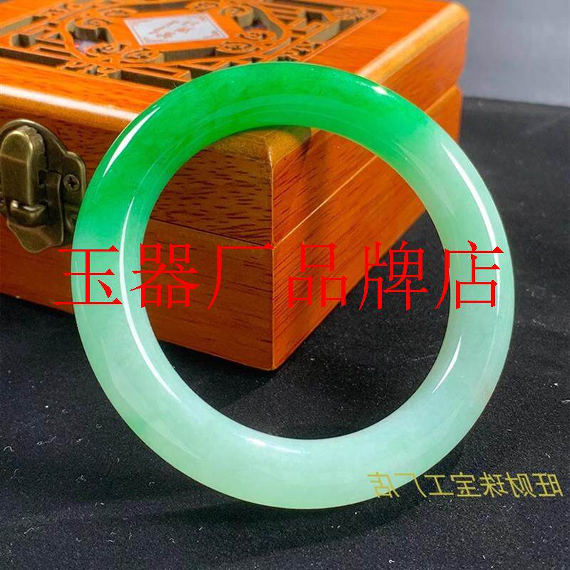 精品缅甸翡翠冰糯种满绿色白底青玉石手镯半山半水飘阳绿圆条福镯