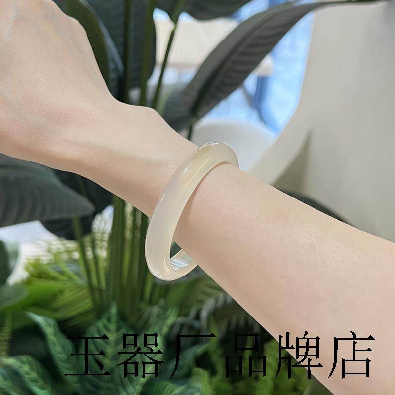 天然香槟金玛瑙手镯冰透玉髓镯子女高冰白月光玉镯翡翠玉手镯女款