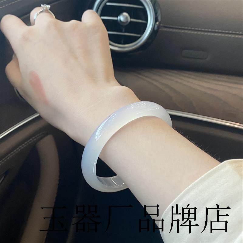 天然冰种白玛瑙手镯少女荔枝冻玉镯子玉髓翡翠珠宝叮当情人节礼物