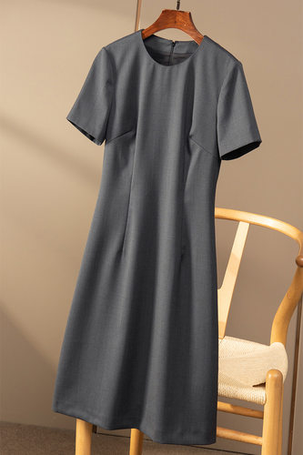 商务职业挺括灰裙子春季2024新款