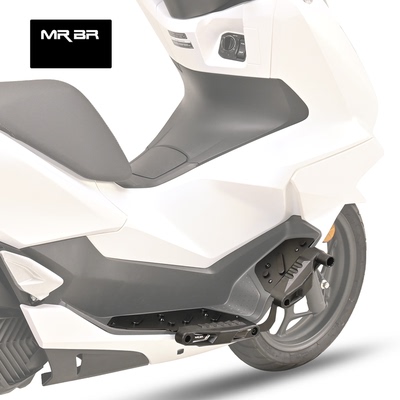 五羊本田PCX160护杠脚踏防摔