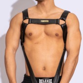 D.M男内裤 情趣诱惑丁字潮性感性感吊环吊带肩带纽扣可拆卸皮质PU