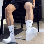 D.M男袜线条中筒袜毛圈加厚秋冬运动袜棉袜潮保暖透气白袜长袜潮