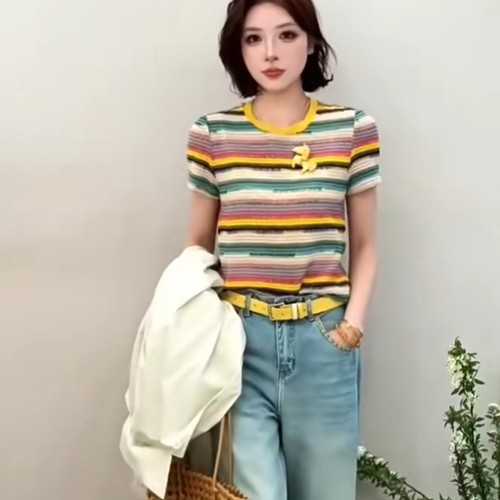 2026春秋季节欧美风彩虹条纹短袖针织衫女修身圆领套头糖果风上衣 - 封面