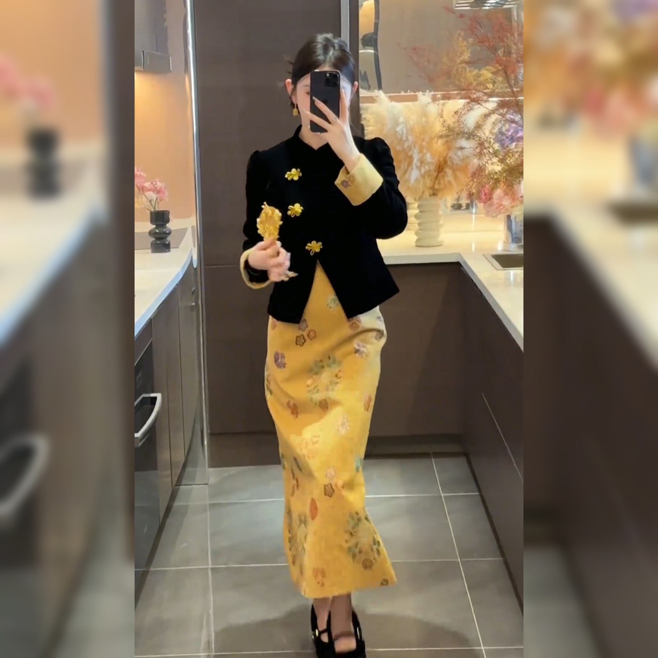 新中式国风加棉丝绒上衣半身裙套装2025秋冬新气质复古时尚套装裙,女装/女士精品,时尚套装,淘宝优惠券,粉丝福利购,淘宝优惠卷