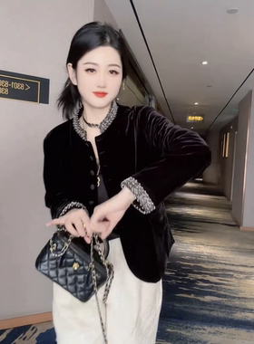 欧货高端重工钉珠真丝绒棉服