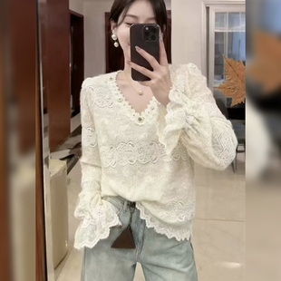 水貂绒蕾丝衬衫女送新高端V领喇叭袖小衫上衣女钉珠花边蕾丝衫