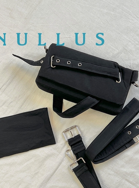 5折 NULLUS授权 PADDED INTERLOCK BAG 黑色磁吸斜跨单肩包手包