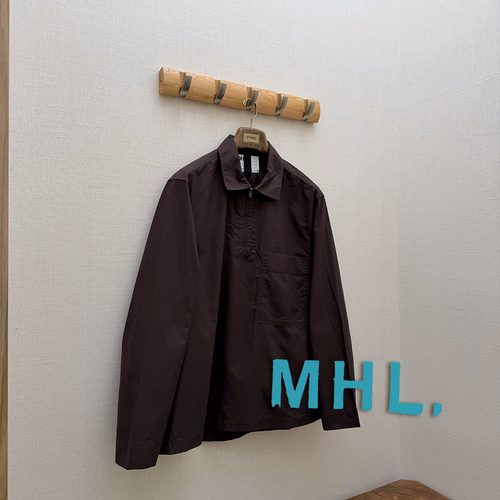 MARGARET HOWELL MHL.授权 葡萄牙制 栗棕色半襟拉链POLO领衬衫