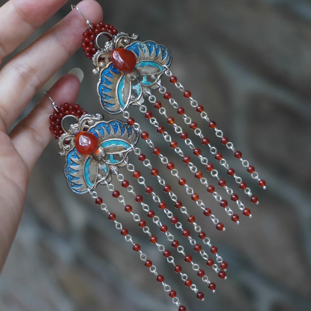 云起。清代烧蓝老银蝴蝶设计款红玛瑙手工民族国风个性流苏银耳环