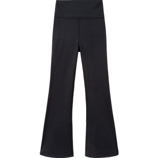 巴拉巴拉童装女童瑜伽裤儿童打底裤2026春装新款运动喇叭鲨鱼裤子