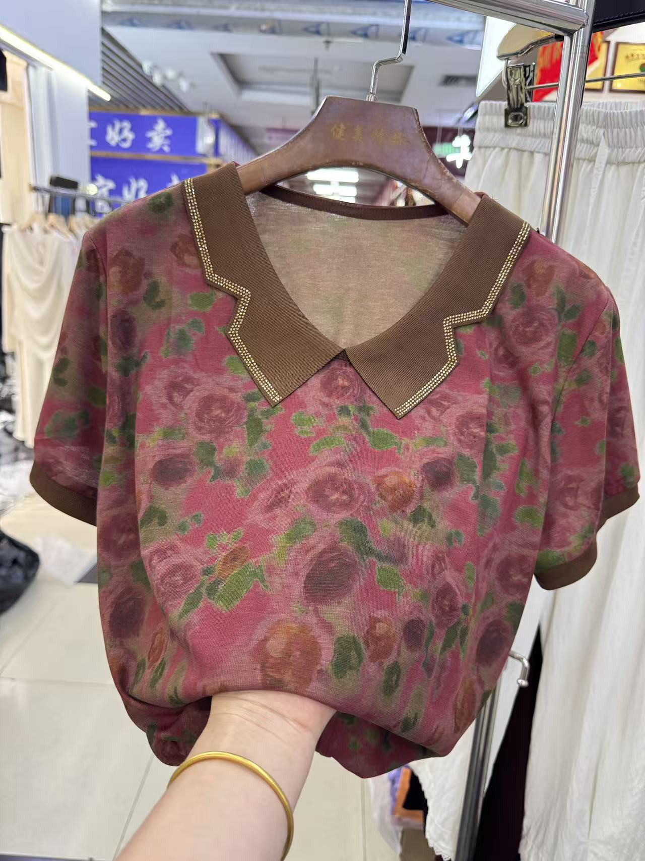 夏季薄款弹力冰棉小衫中老年妈妈装印花上衣烫钻翻领短袖遮肉衬衣