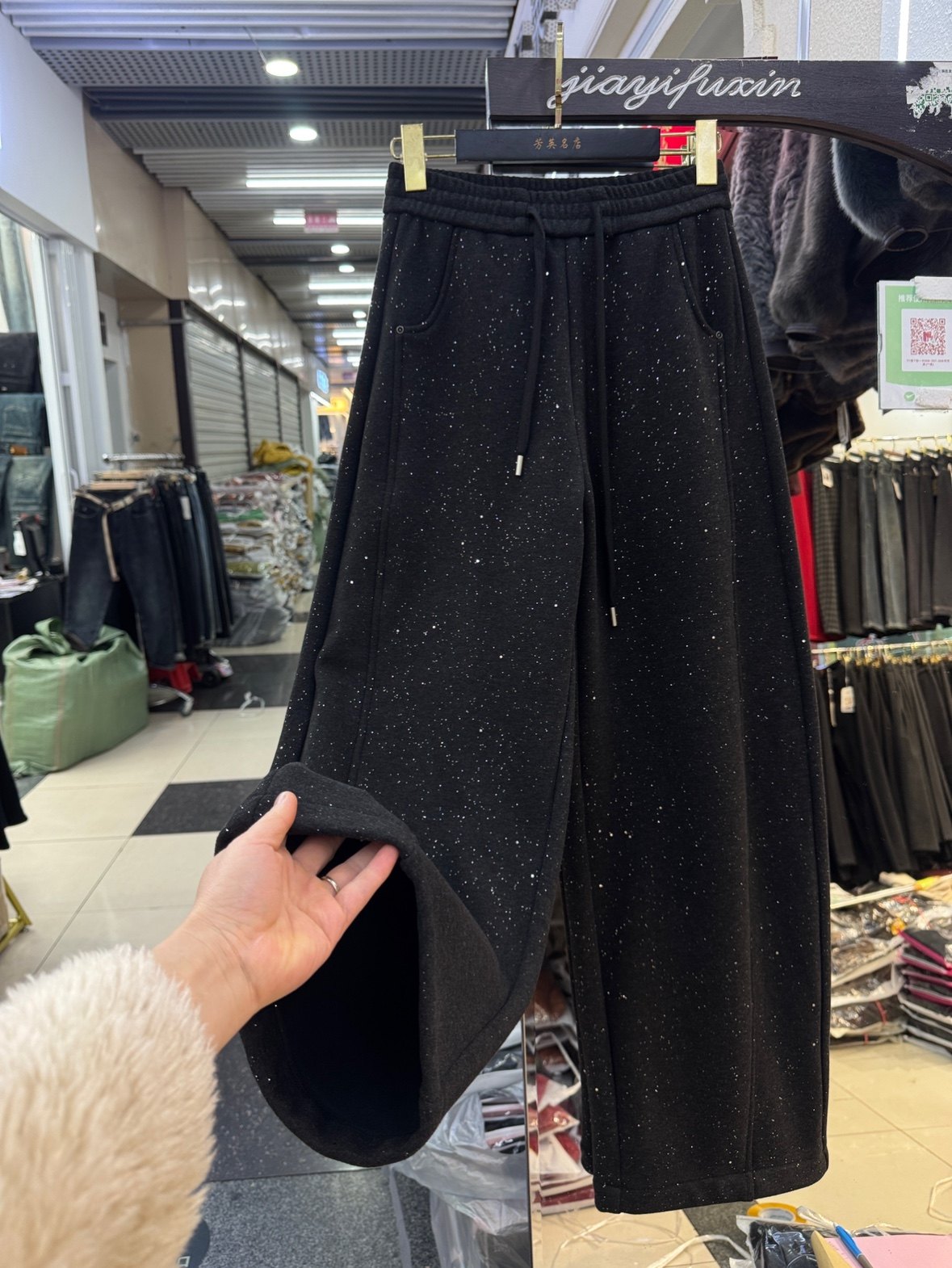 2025冬季新款时尚妈妈裤抽绳高腰宽松显瘦弯刀裤百搭休闲阔腿裤子,女装/女士精品,休闲裤,淘宝优惠券,粉丝福利购,淘宝优惠卷