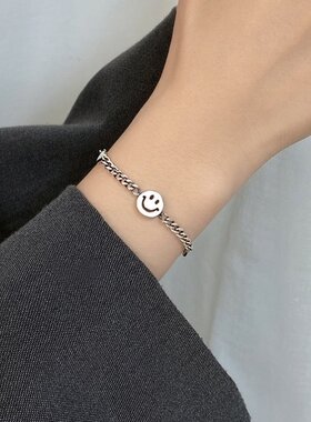 pixiemarket欧美新款小众复古手链S925纯银笑脸爱心手链潮