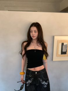 HOLDER ME 纯色抹胸辣妹上衣女2026夏季新款性感显瘦韩版上衣5560