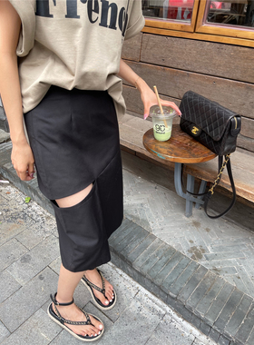 开叉不规则半身裙2025新款韩版夏季显瘦气质百搭黑色包臀女中长裙