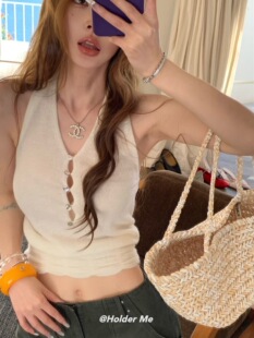 HOLDER ME 挂脖V领纽扣露背针织背心女 2026夏季新款无袖上衣8020