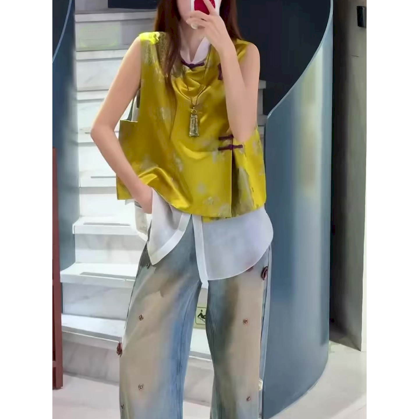 轻奢高级感新中式提花国风气质盘扣马甲女无袖百搭马夹通勤秋季款