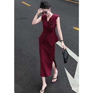 2025夏新款优雅小个子立体花朵无袖马甲开衫外套配半身裙气质套装