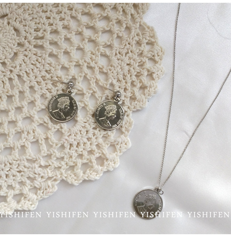 极简风项链西班牙耳环特价清仓