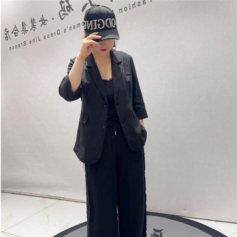女权贵族时尚潮流纯色料拼蕾丝西服外套大码女装200斤开衫31028