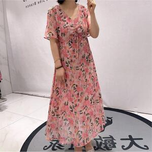 女权贵族大码女装连衣裙2026夏装31178v领女人味显瘦减龄碎花